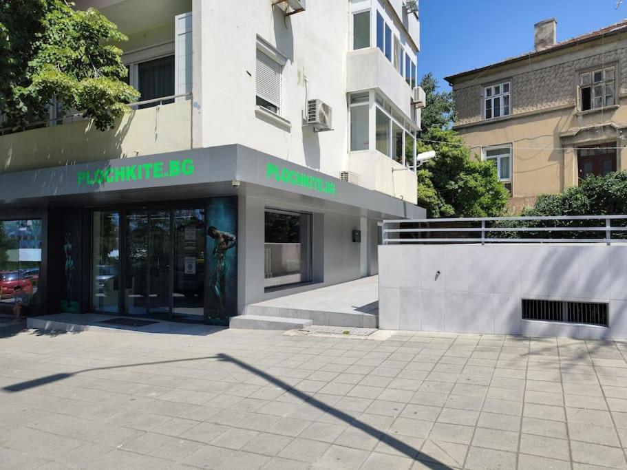 Topaz Beachfront Apartment Varna Exterior foto
